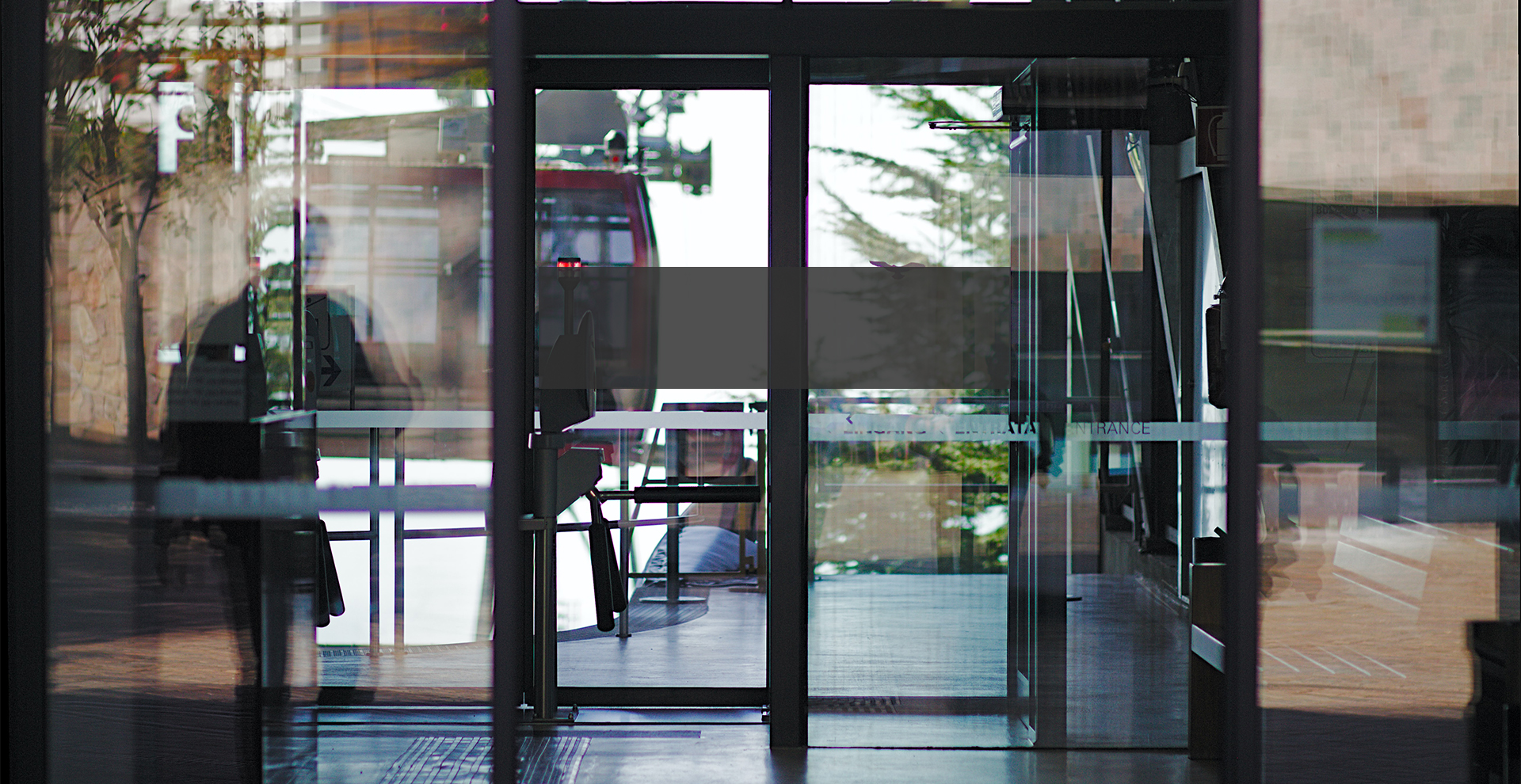 glass handrail fittings